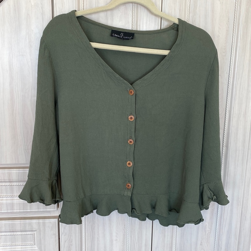 Gorgeous Ivory Long Sleeve Button Down!